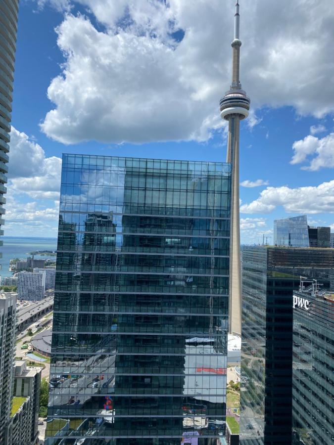 Toronto Cn Tower Maple Leaf Square Luxurious 2 Bedroom Condo Luaran gambar